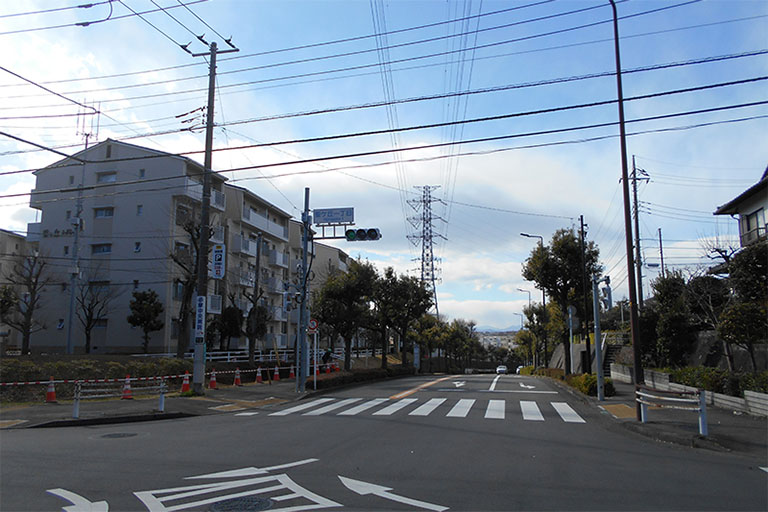 永山駅から京王バス利用での道のり3